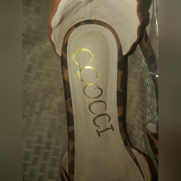 NWT CCOCCI Cheetah and Tan Platform Sandals Everlyn SZ 10 - Picture 2 of 7